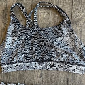 Lululemon bra